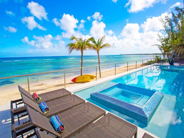 Cayman Islands Home 979505