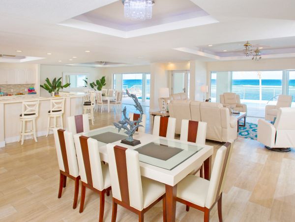 Cayman Islands Home 979505
