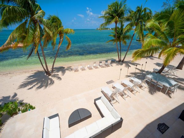 Cayman Islands Home 979506