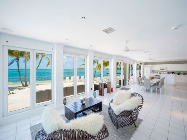 Cayman Islands Home 979506