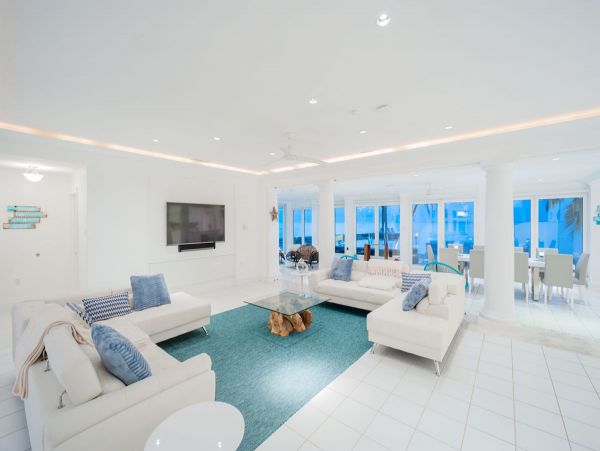 Cayman Islands Home 979506