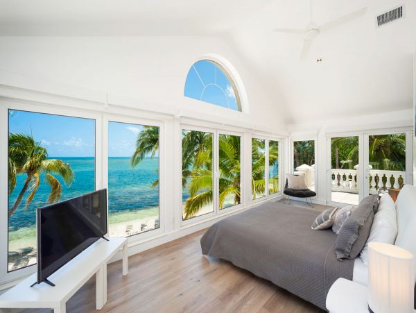 Cayman Islands Home 979506