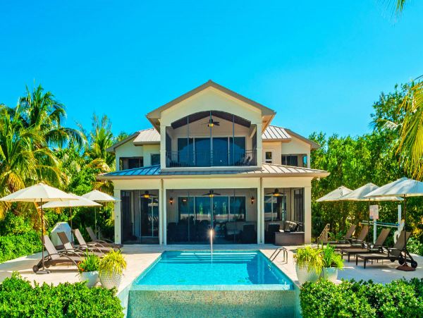 Cayman Islands Home 979507