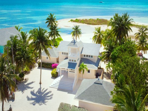 Cayman Islands Home 979508