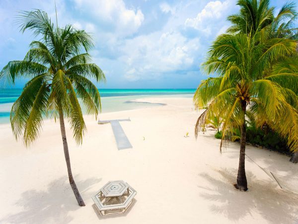 Cayman Islands Home 979508