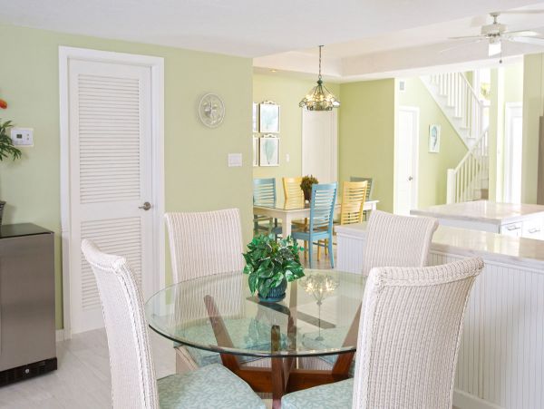 Cayman Islands Home 979508