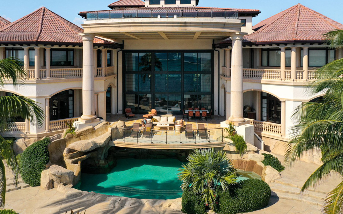 Cayman Islands Home 979509