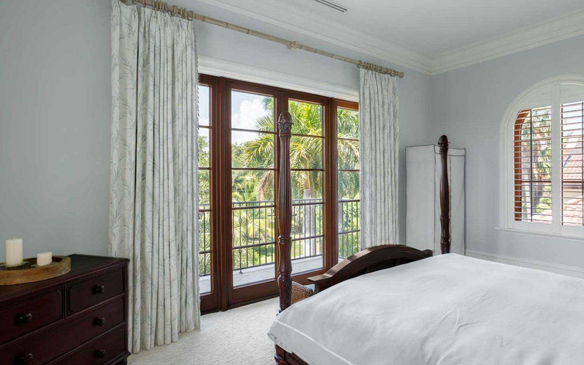 Cayman Islands Home 979509