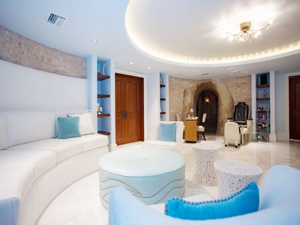 Cayman Islands Home 979509