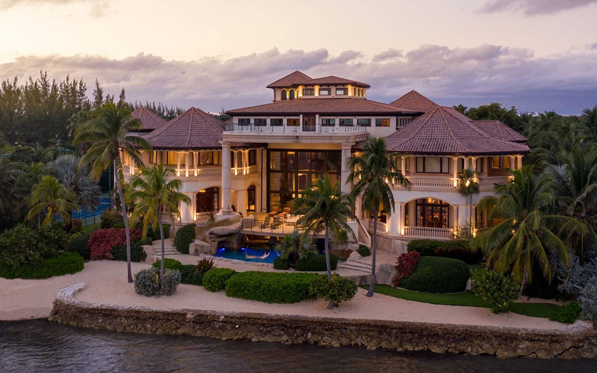 Cayman Islands Home 979509