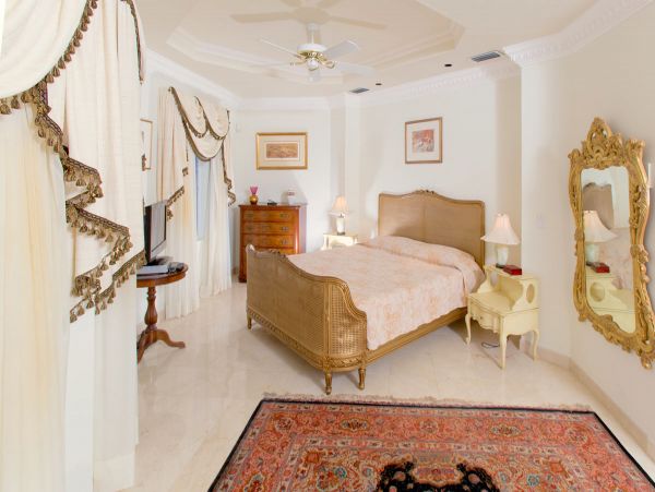 Cayman Islands Home 979511
