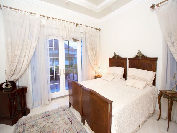 Cayman Islands Home 979511