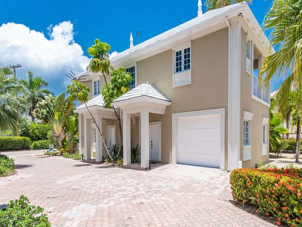 Cayman Islands Home 979512