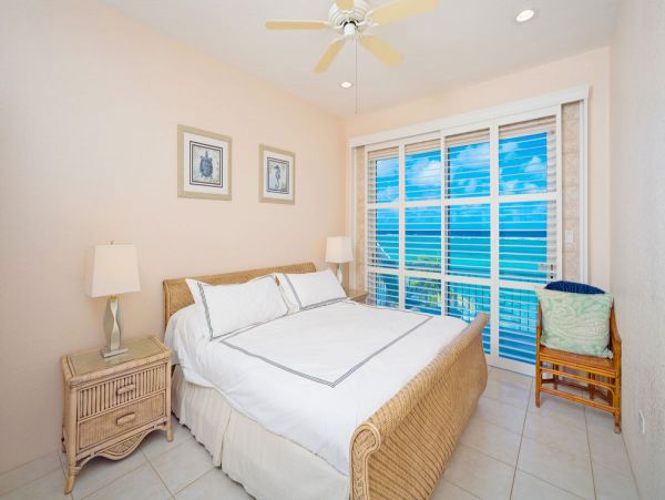 Cayman Islands Home 979513