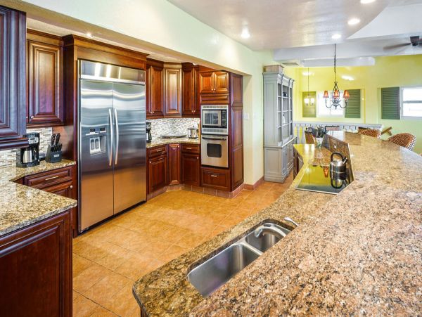 Cayman Islands Home 979514