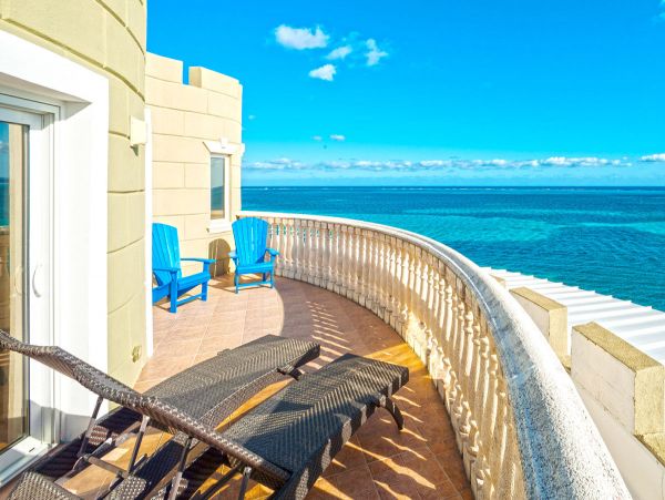 Cayman Islands Home 979514