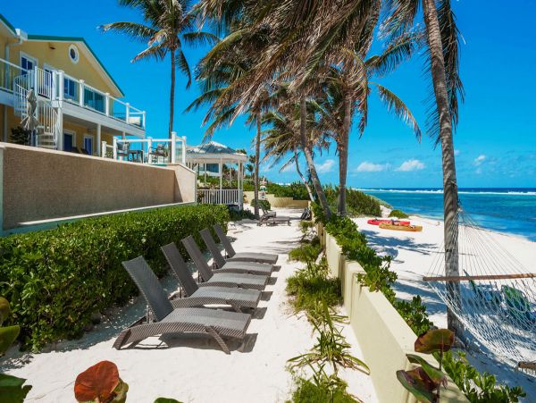 Cayman Islands Home 979516