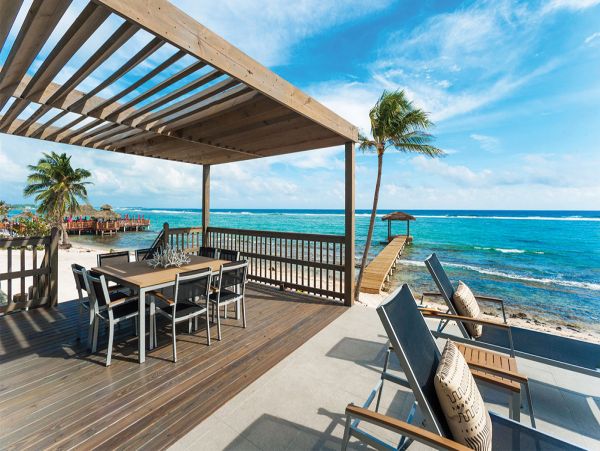 Cayman Islands Home 979518