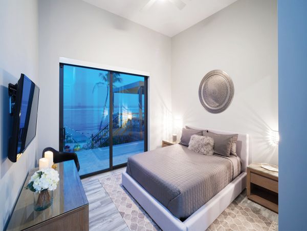 Cayman Islands Home 979518