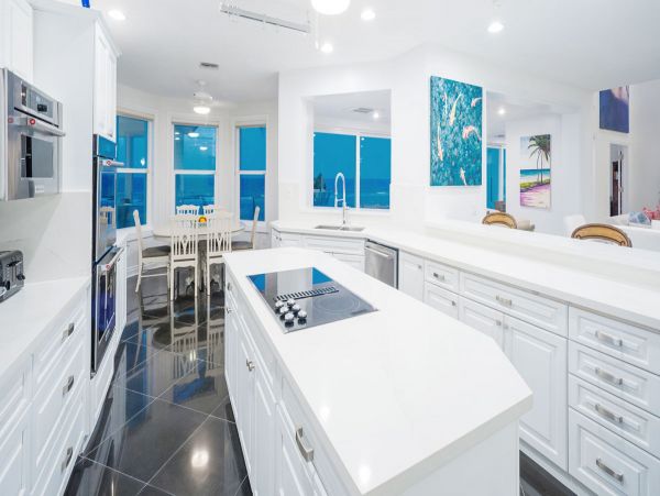 Cayman Islands Home 979519