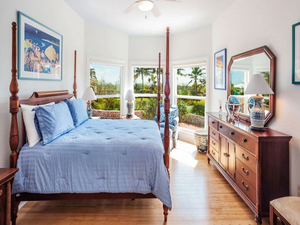 Cayman Islands Home 979519