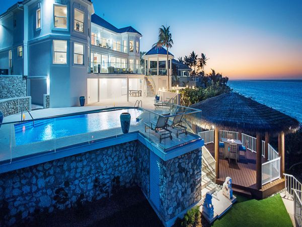 Cayman Islands Home 979519