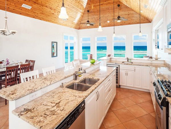 Cayman Islands Home 979522