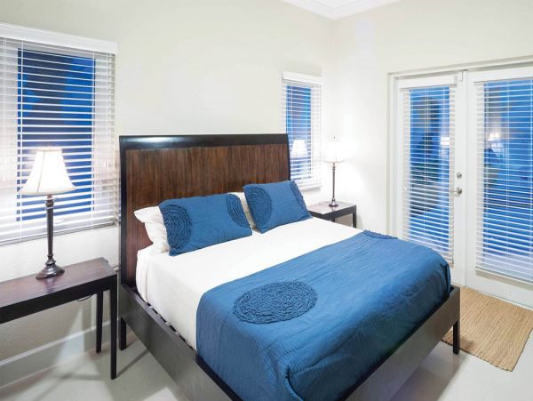 Cayman Islands Home 979523