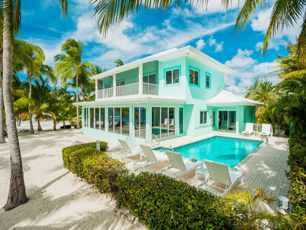 Cayman Islands Home 979524