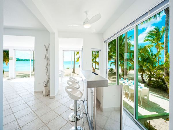 Cayman Islands Home 979524