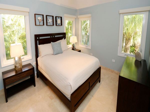 Cayman Islands Home 979526