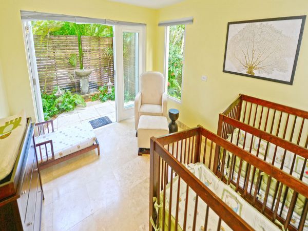 Cayman Islands Home 979526