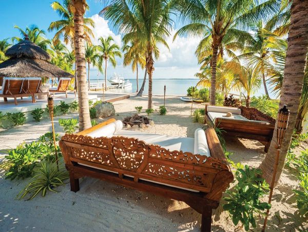 Cayman Islands Home 979528