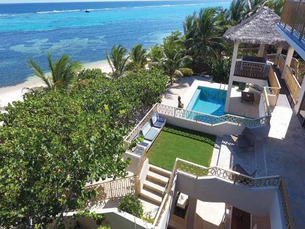 Cayman Islands Home 979529