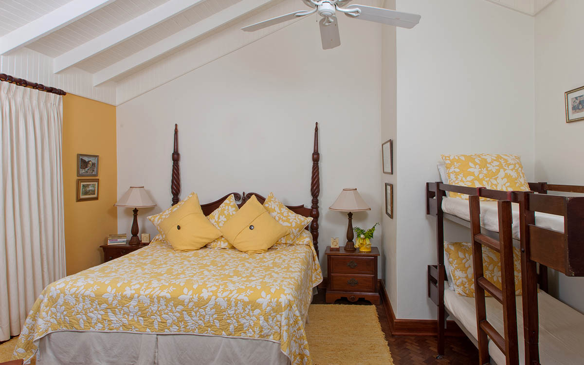 Jamaica Home 979532