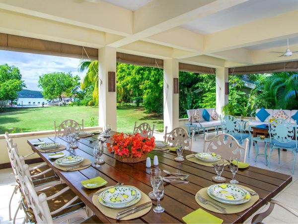 Jamaica Home 979534