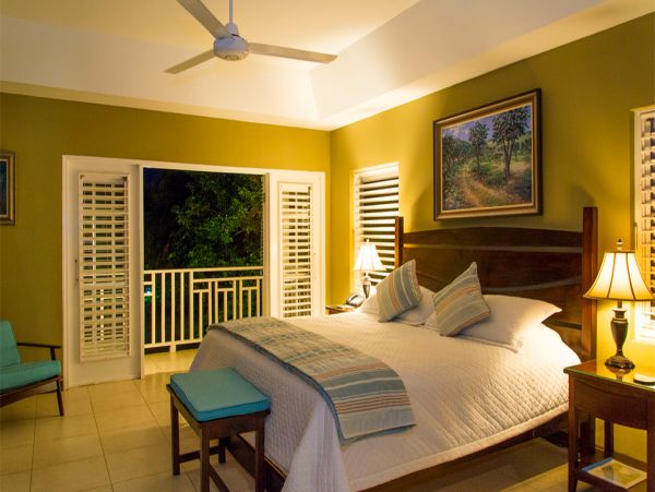 Jamaica Home 979534