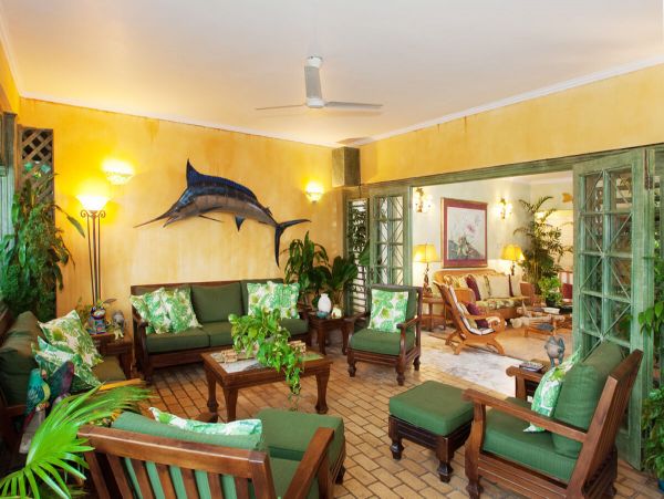 Jamaica Home 979536