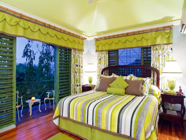 Jamaica Home 979536