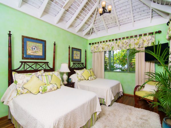 Jamaica Home 979536