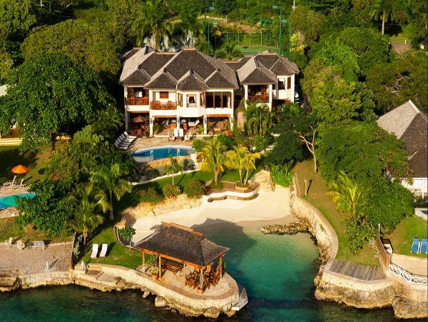 Jamaica Home 979537