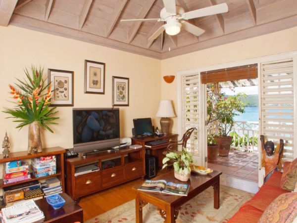 Jamaica Home 979538