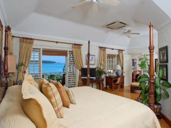 Jamaica Home 979538
