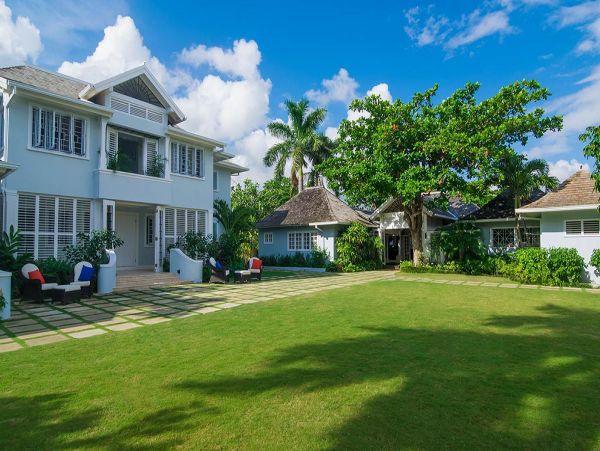 Jamaica Home 979539