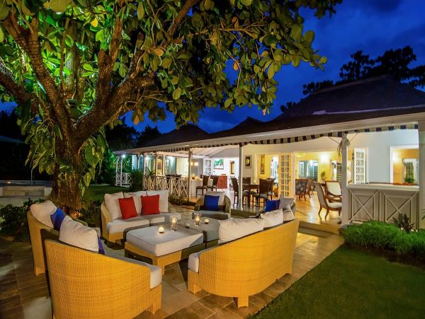 Jamaica Home 979539