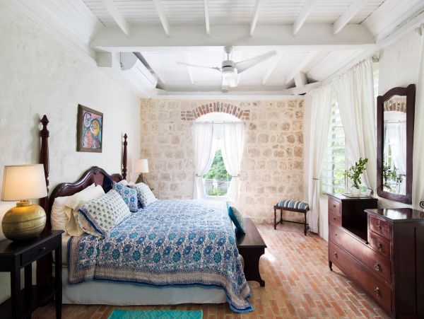 Jamaica Home 979542