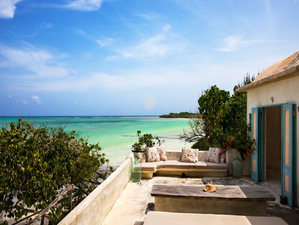 Jamaica Home 979542