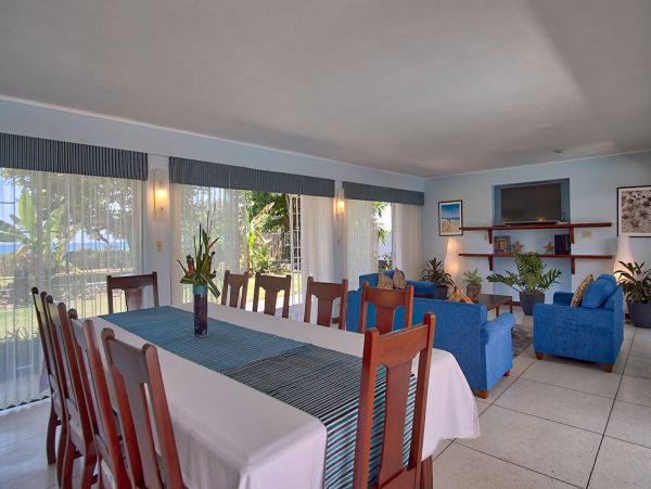 Jamaica Home 979543