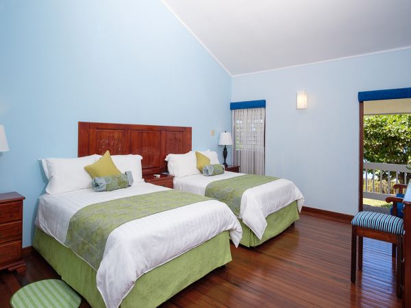Jamaica Home 979543