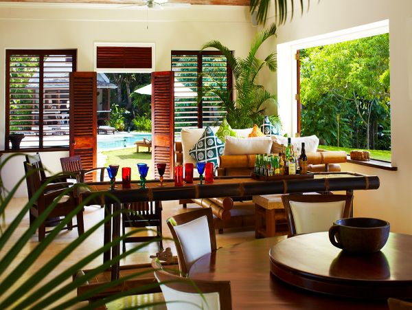 Jamaica Home 979547